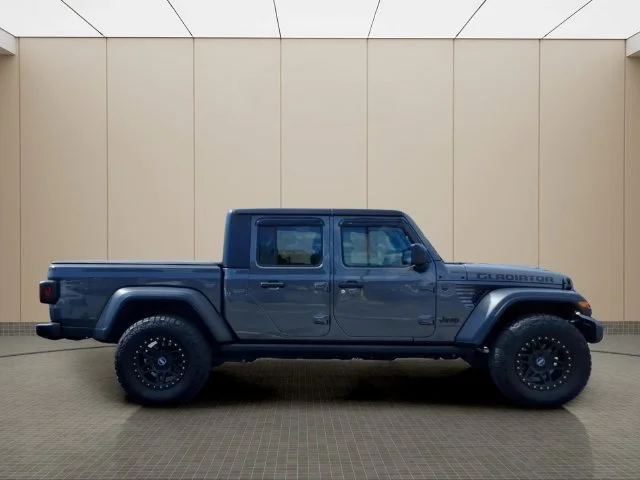 Used 2024 Gray Jeep Sport image 7