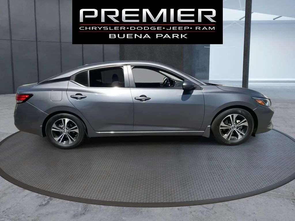 Used 2020 Gray Nissan SV image 9