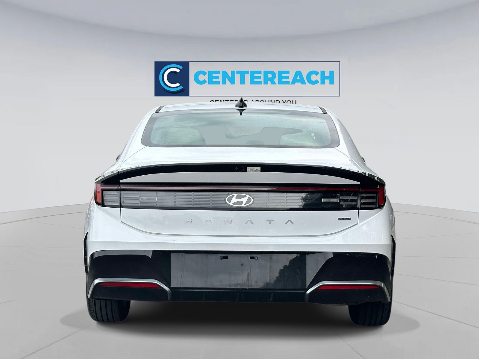 Certified Used 2025 White Hyundai SEL image 7