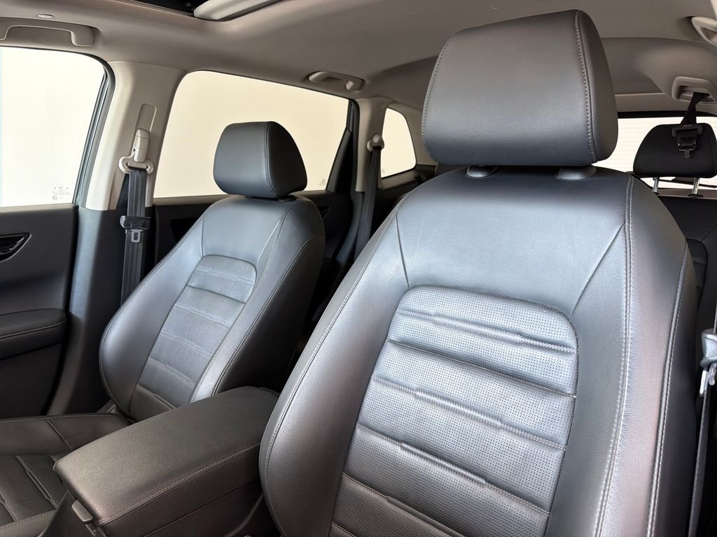 Used 2024  Honda EX-L image 14