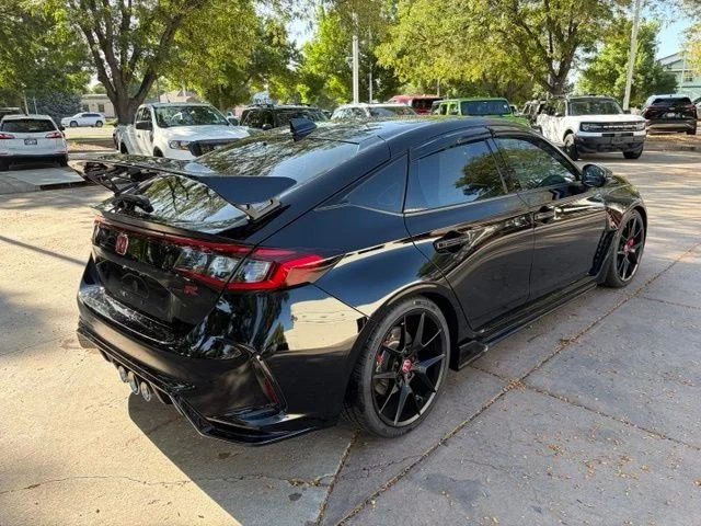 Used 2024 Black Honda  image 5