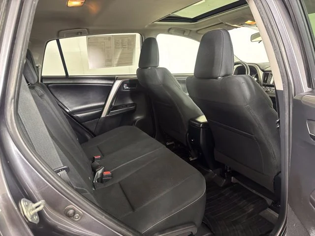 Used 2017 Gray Toyota XLE image 5