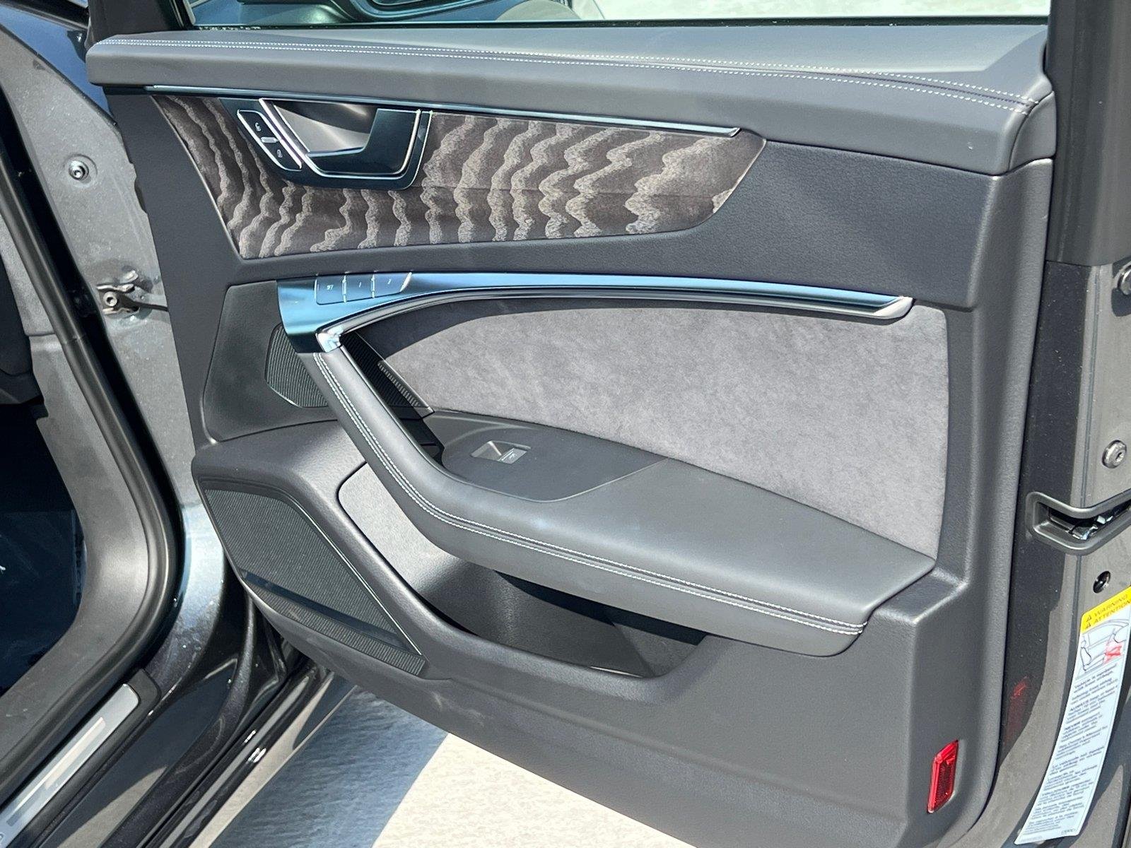 Used 2025 Daytona Gray Pearl Effect Audi Prestige image 14