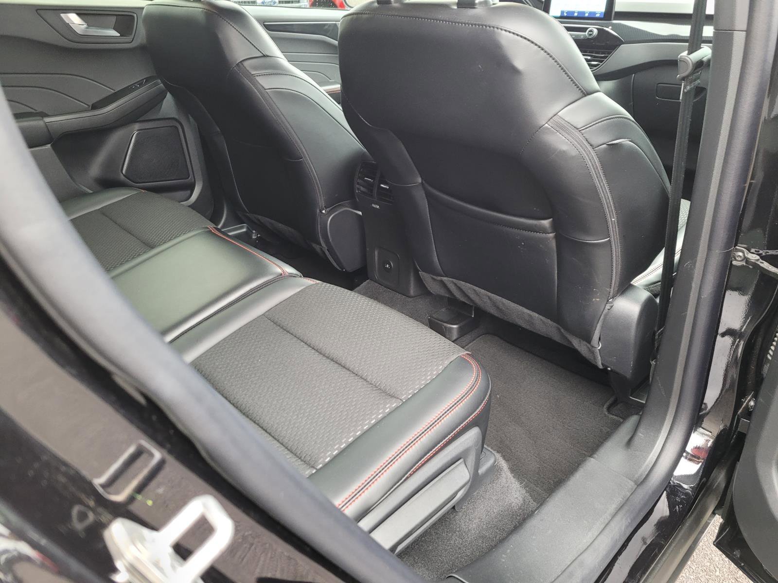 Used 2025 Black Metallic Ford ST-Line image 19