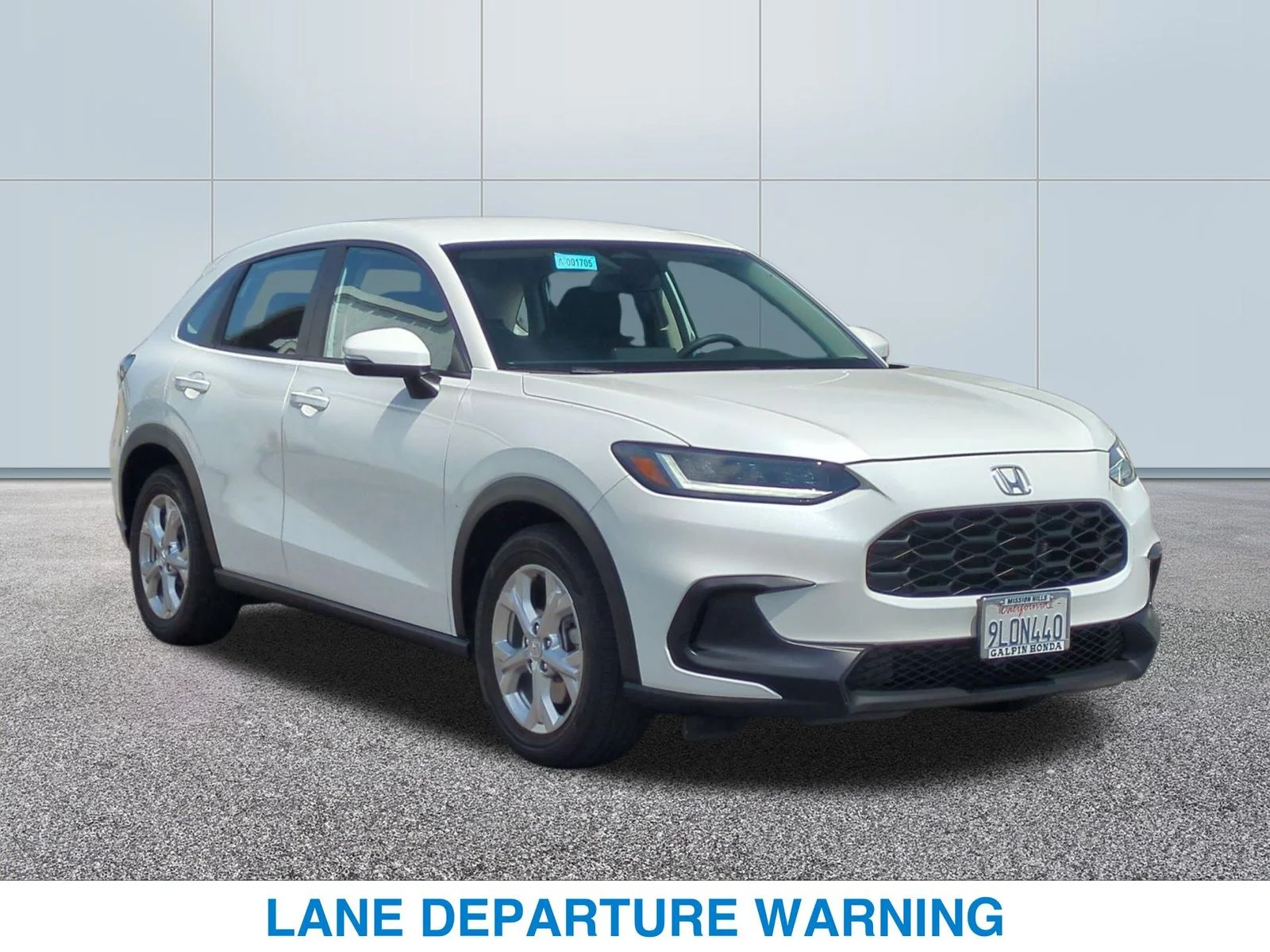Used 2024 White Honda LX image 4