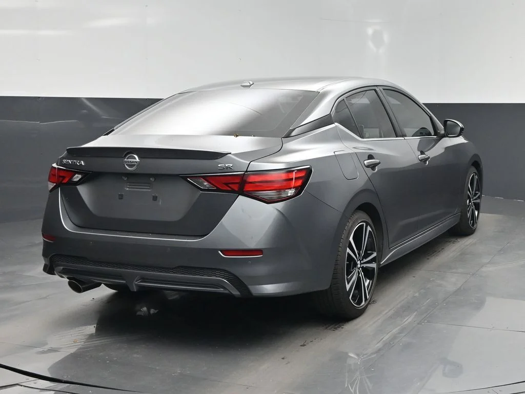 Used 2022 Gray Nissan SR image 28