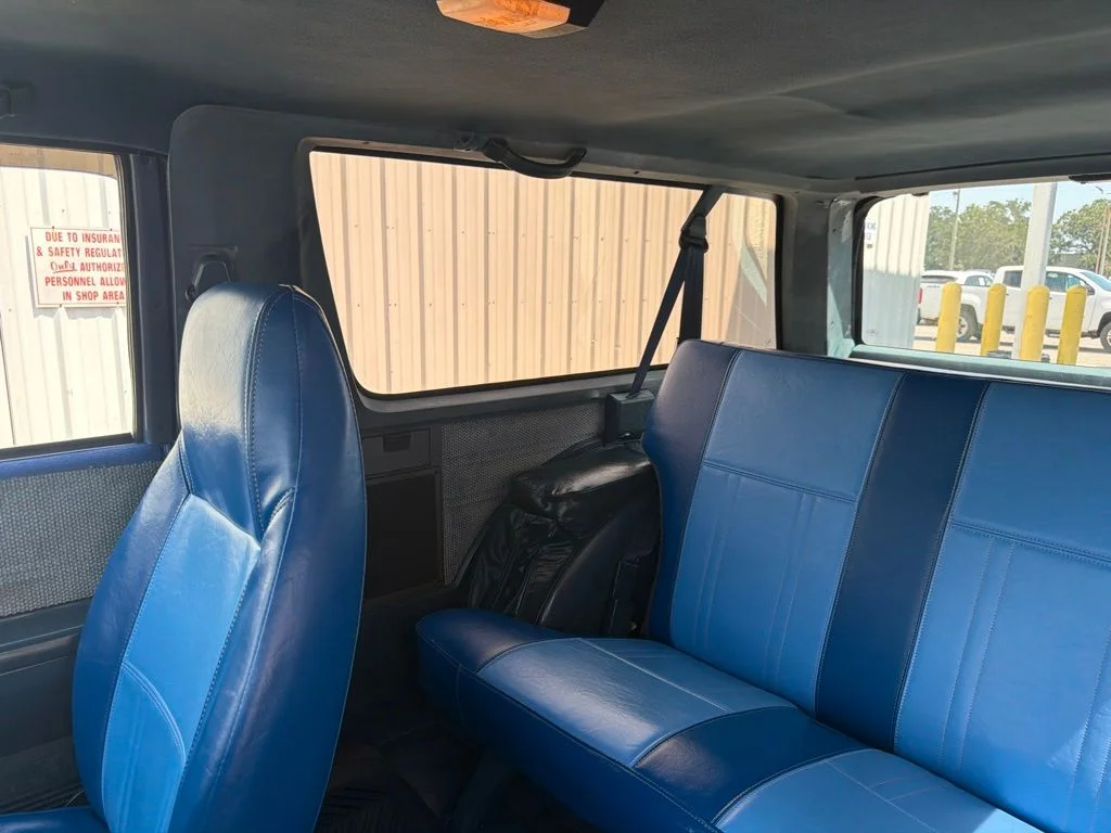 Used 1989 Blue GMC Base image 20