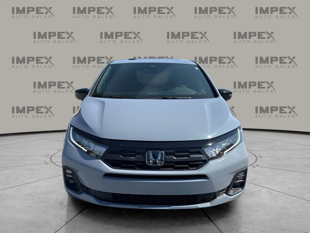 Used 2025 Gray Honda Sport-L image 8