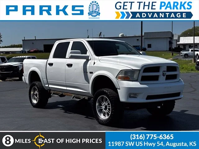 Used 2012 White Ram Express image 1