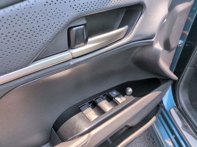 Used 2025  Toyota XSE image 10