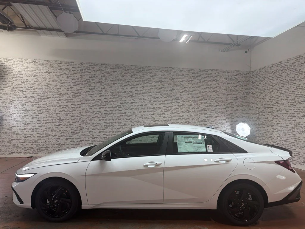 New 2026 Serenity White Hyundai SEL Sport Plus image 4