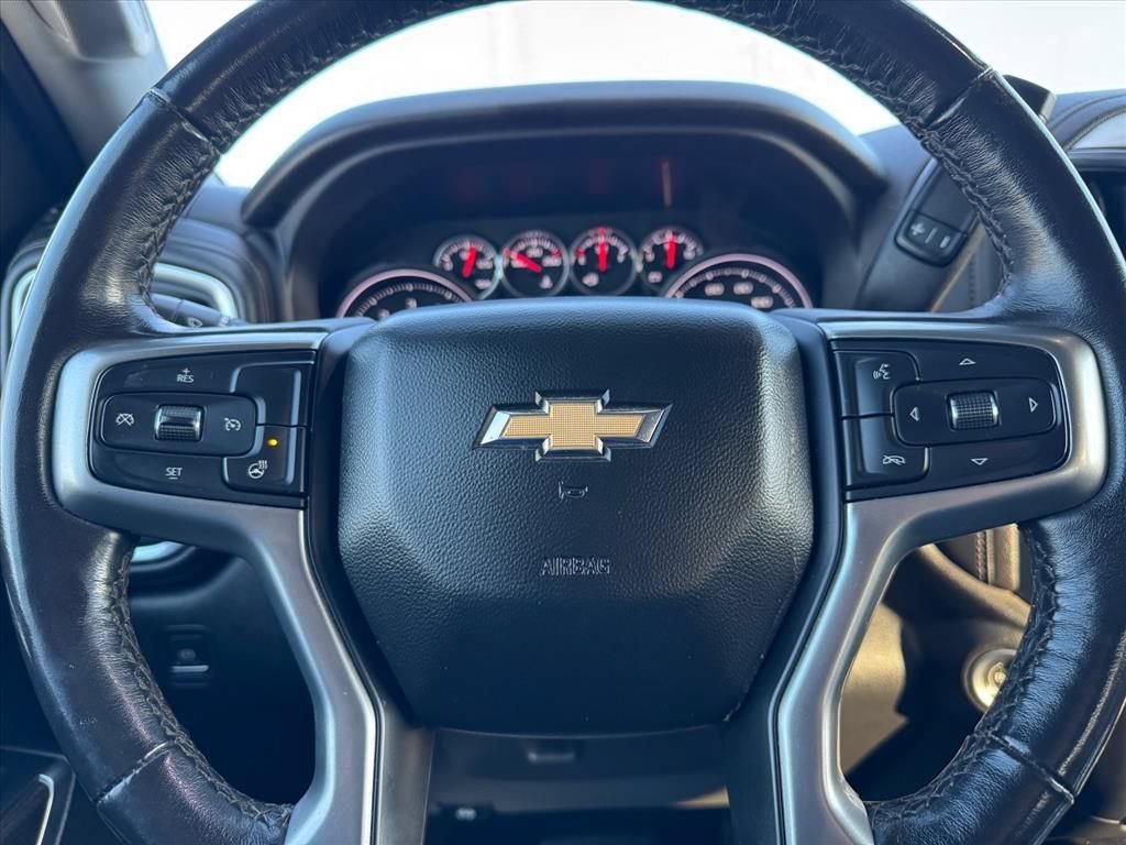 2022 Chevrolet Silverado 3500HD LT - Photo 17