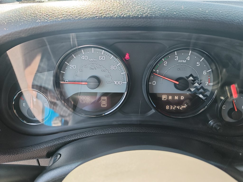 Used 2017 Blue Jeep Sahara image 17