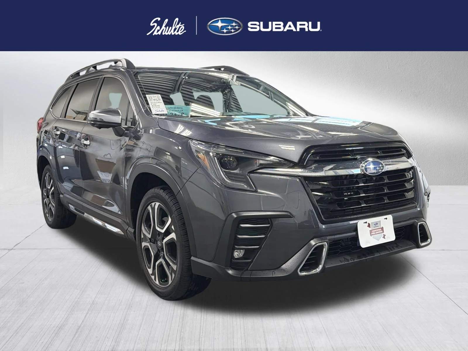2023 Subaru Ascent Touring's photo