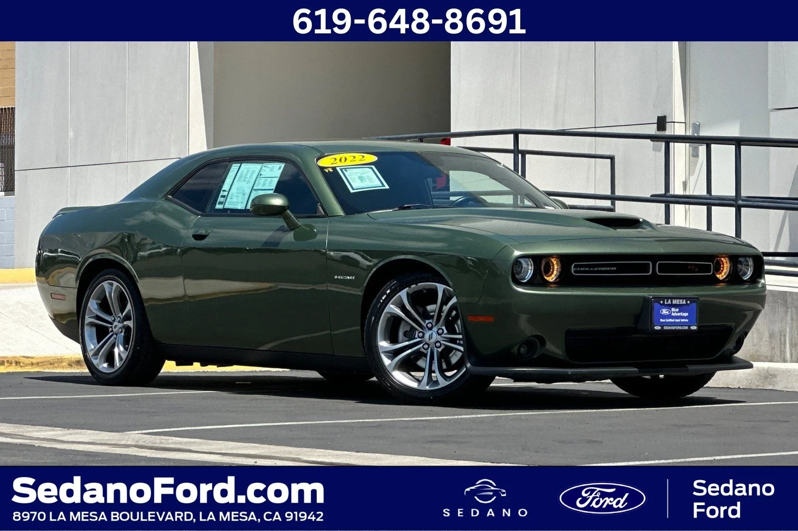 2022 Dodge Challenger R/T's photo