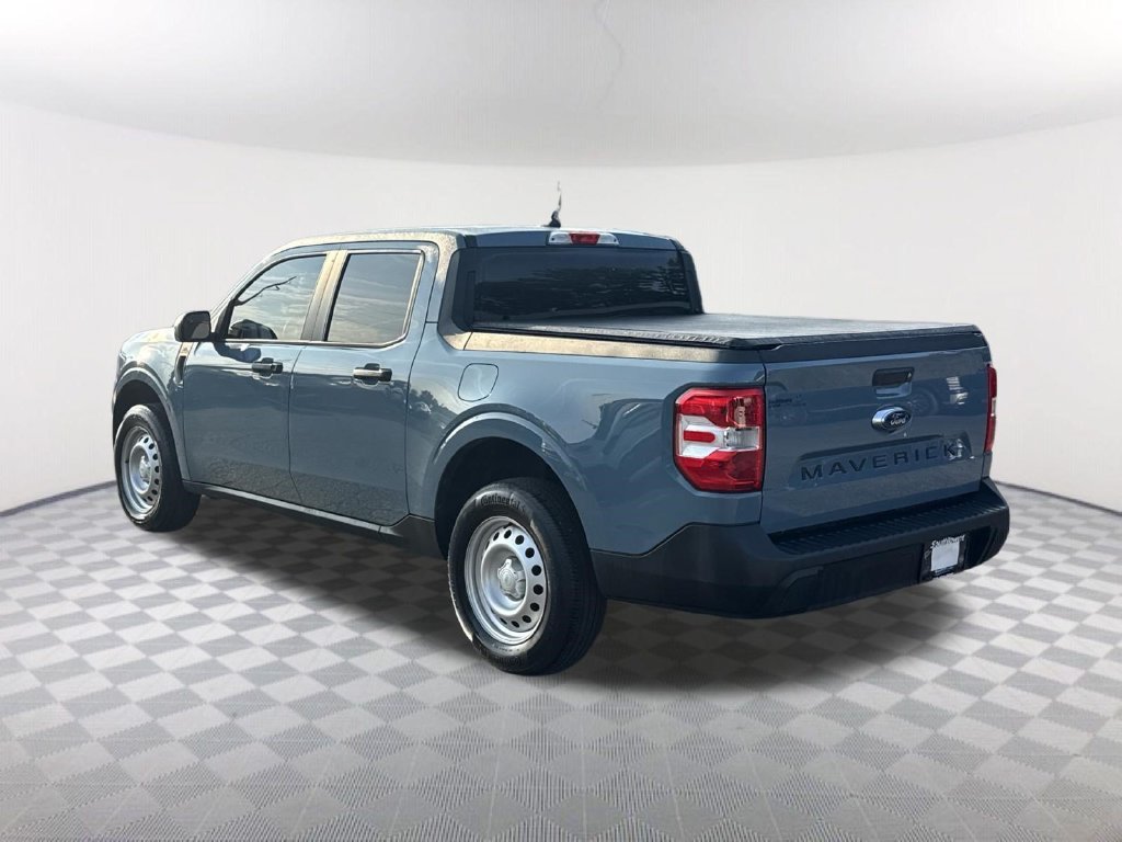 Used 2022 Blue Ford XL image 7