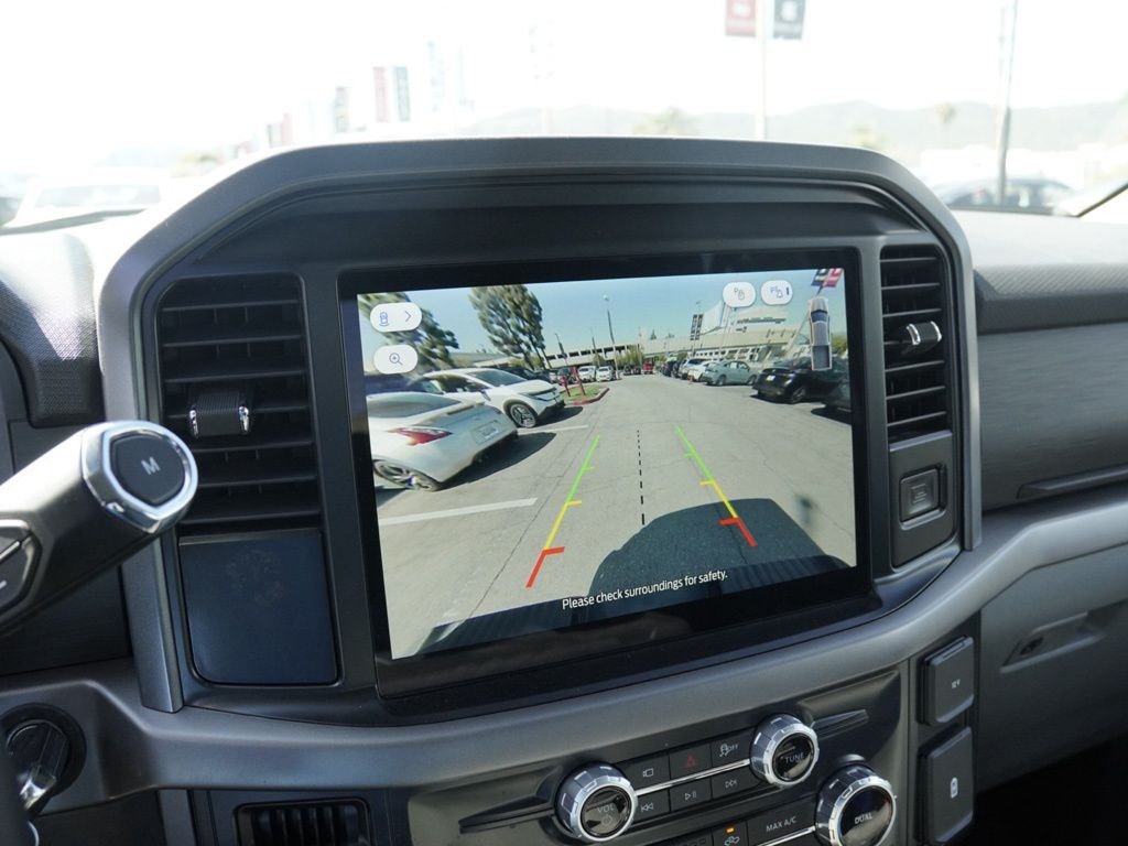Used 2025 Silver Ford XLT image 11