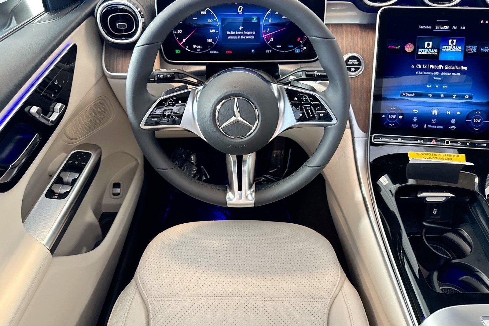 New 2026 Polar White Mercedes-Benz GLC 300 image 19