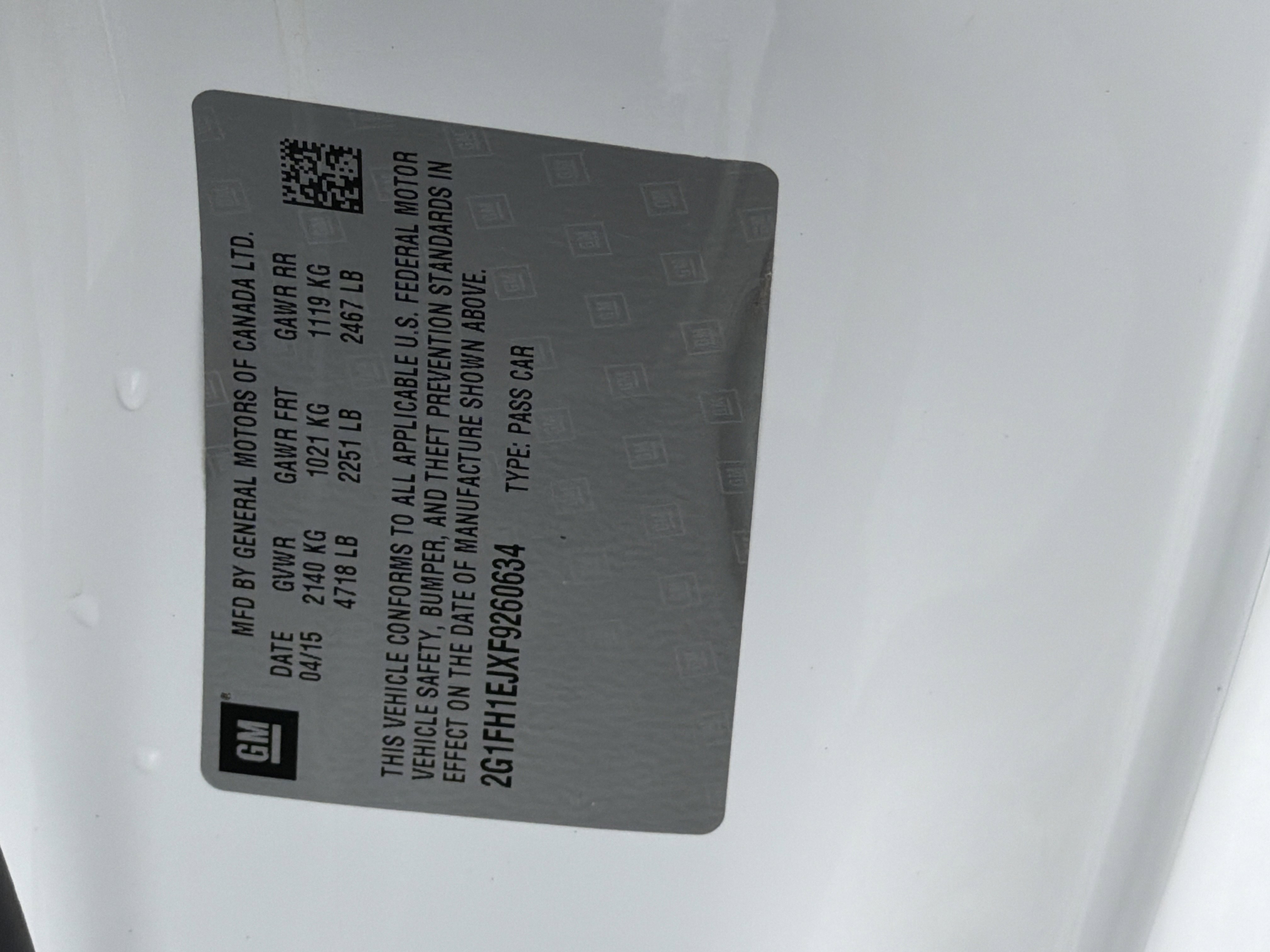 Used 2015 Summit White Chevrolet SS image 29