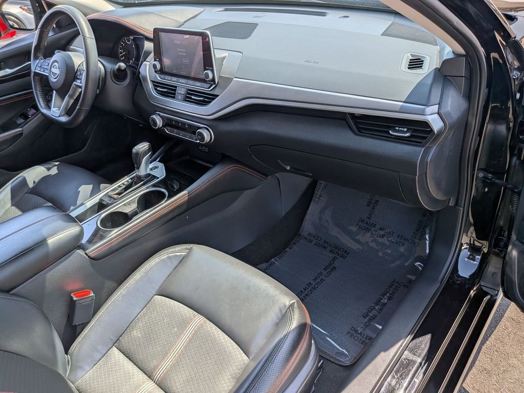 Used 2023 Black Nissan 2.5 SR image 9