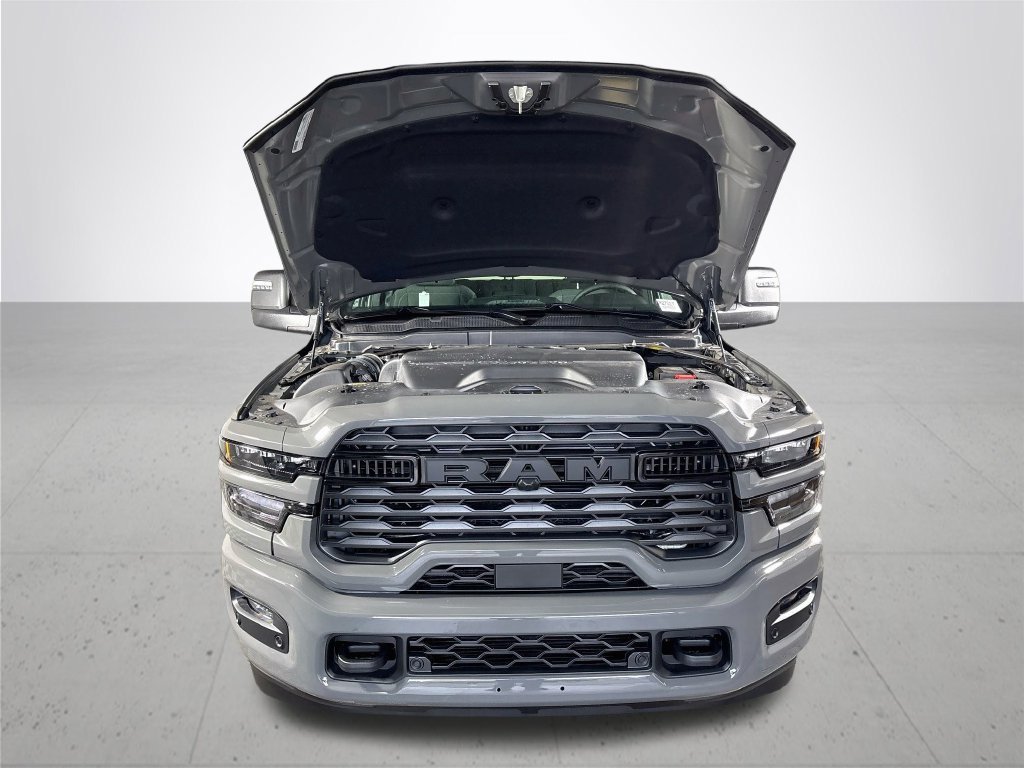 New 2027 Ceramic Gray Clear-Coat Exterior Paint RAM Big Horn image 22
