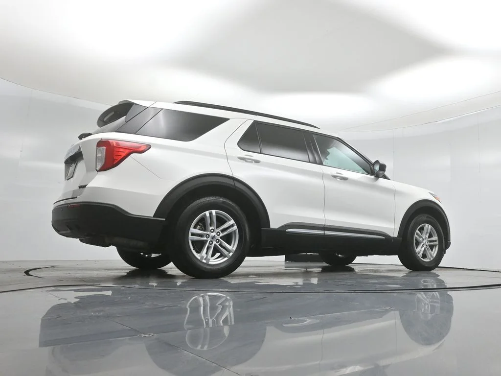 Certified Used 2024 White Ford XLT image 48