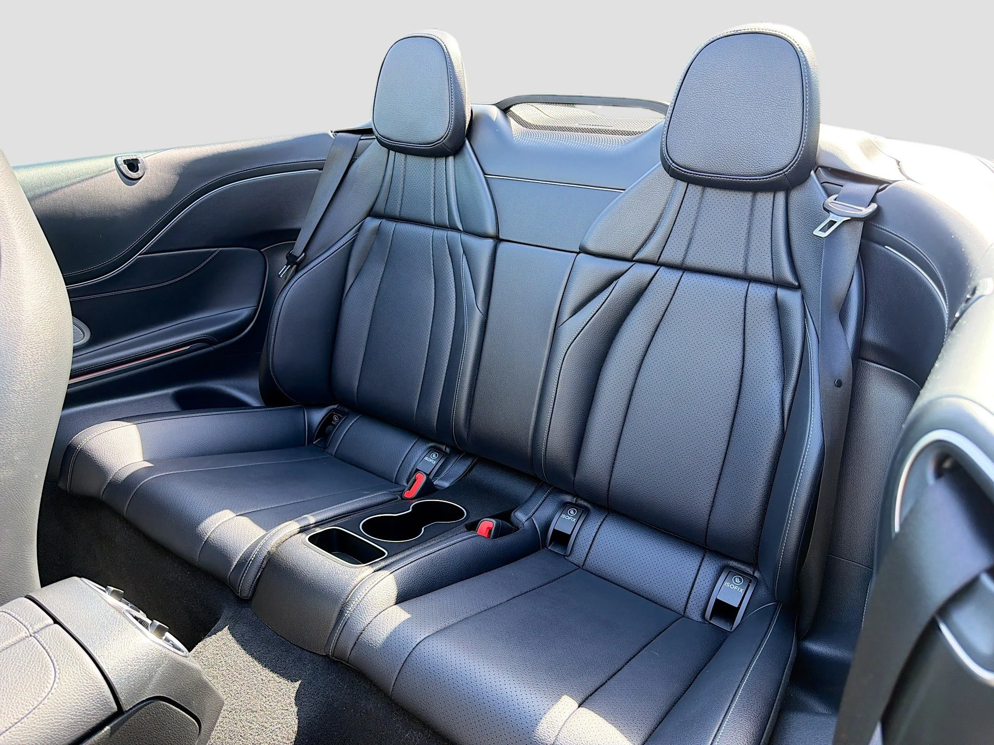 Used 2025 Obsidian Black Metallic Mercedes-Benz CLE 300 image 21