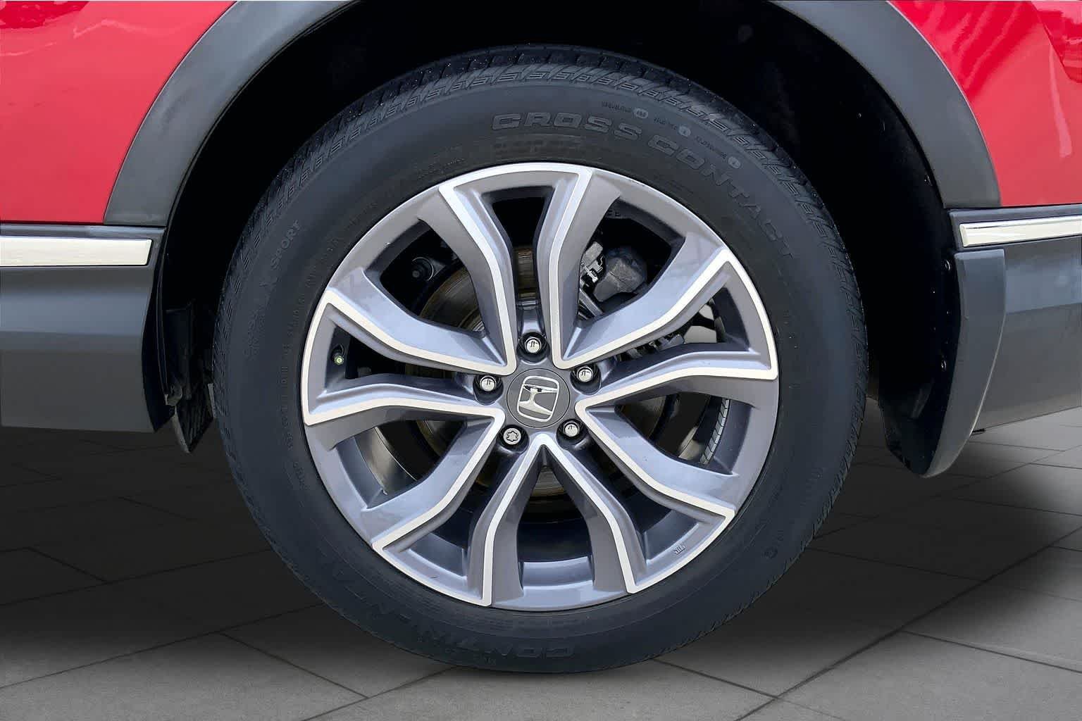Used 2020 Radiant Red Metallic Honda Touring image 11