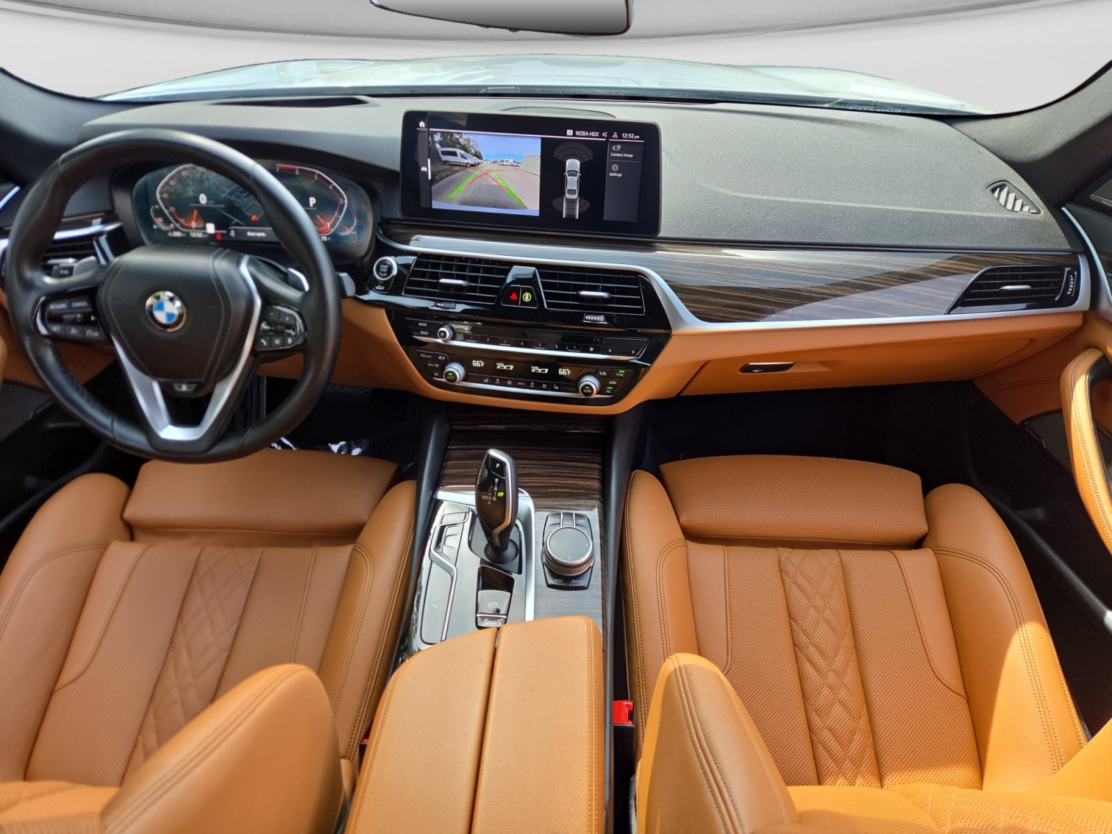 2022 BMW 5 Series 530i - Photo 10