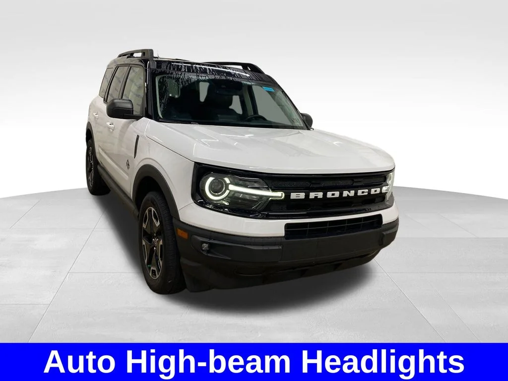 Used 2022 White Ford Outer Banks image 12