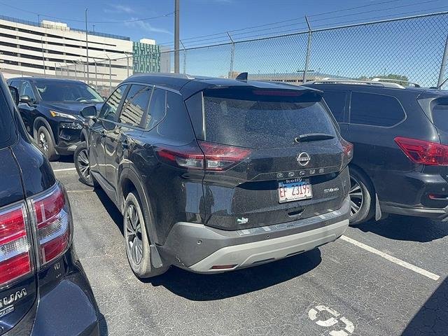 Used 2023 Super Black Nissan SV image 2