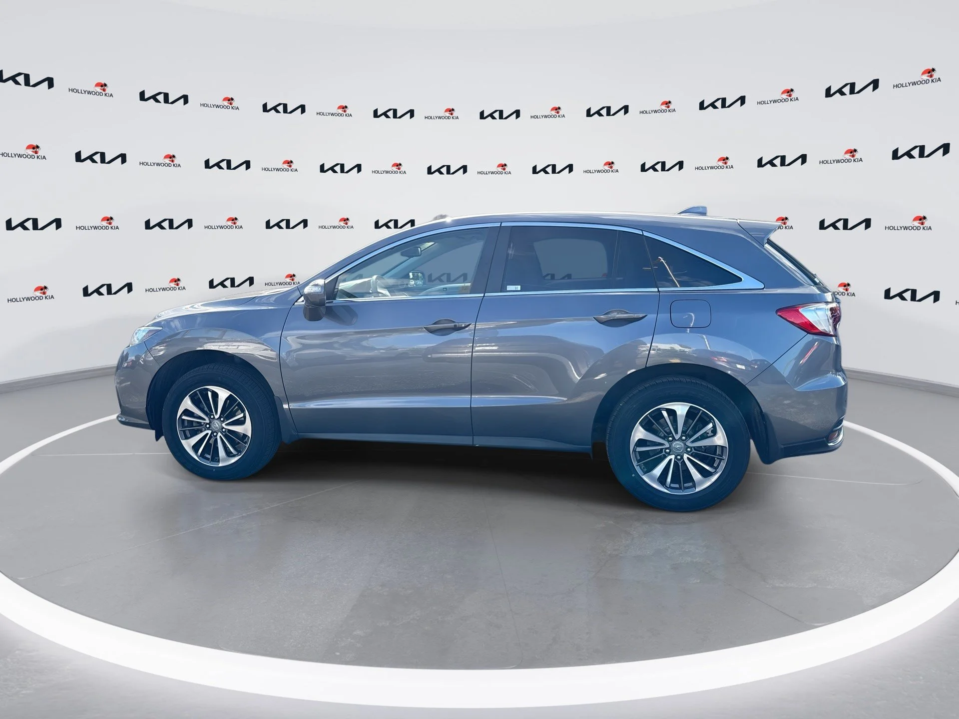 Used 2018 Gray Acura Advance Package image 5