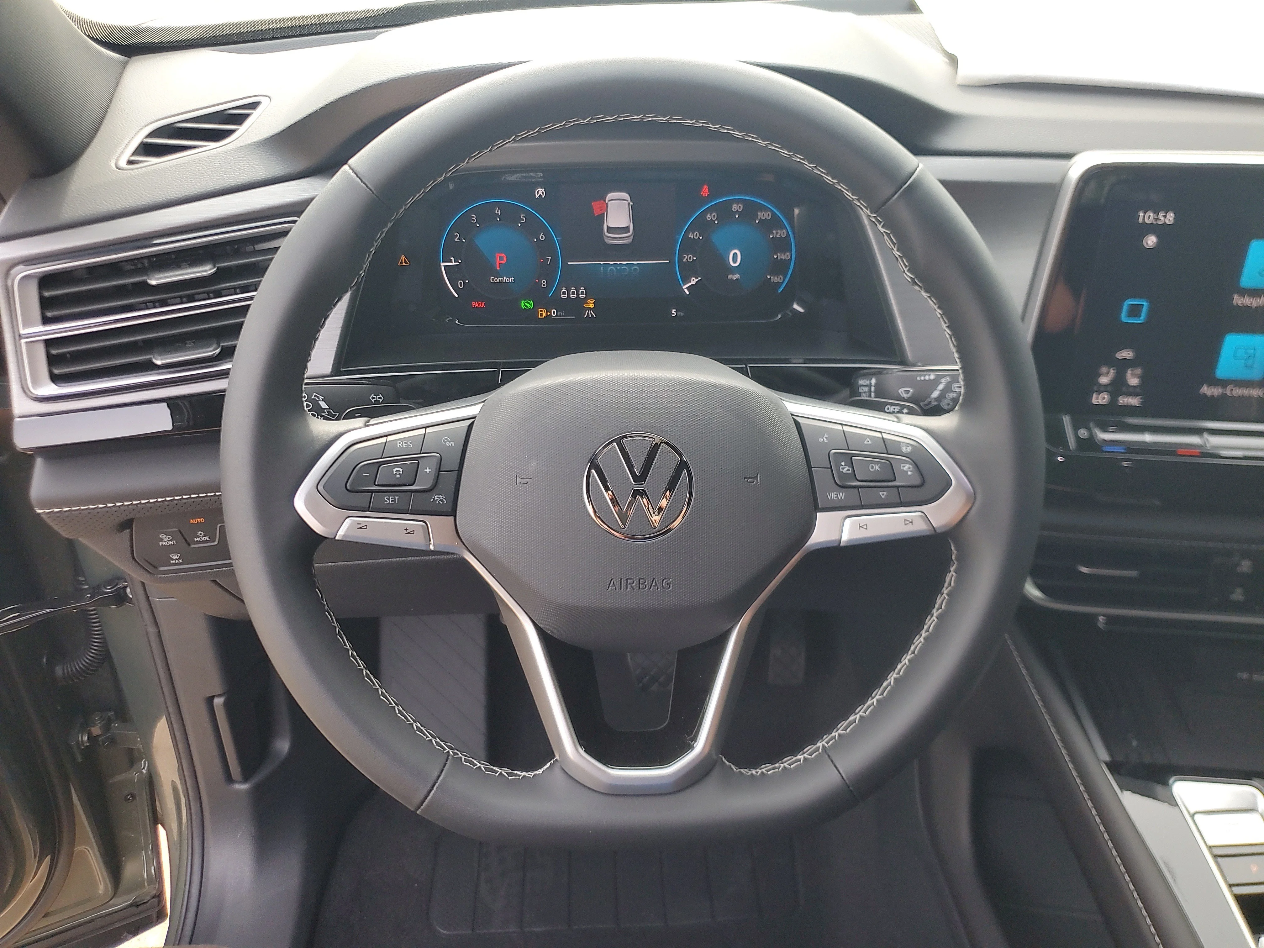New 2026 Green Volkswagen 2.0T SE w/Technology image 20