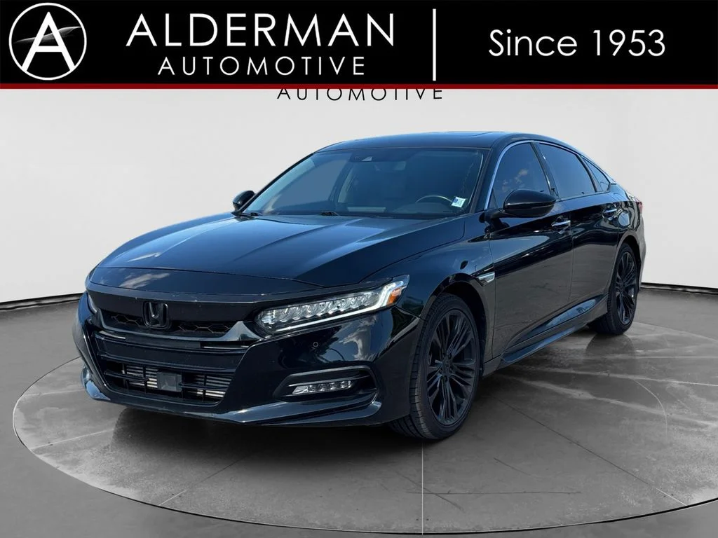 Used 2018 Black Honda Touring 2.0T image 1