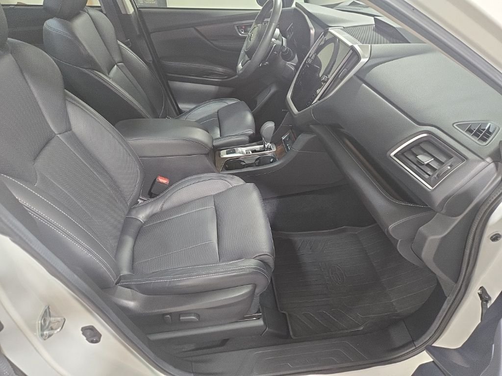 Used 2024 White Subaru Touring image 27