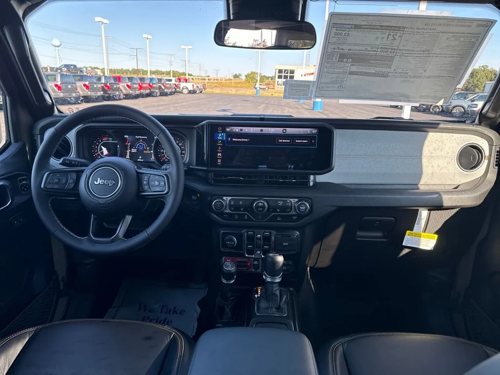 2025 Jeep Wrangler 4-Door Willys - Photo 12