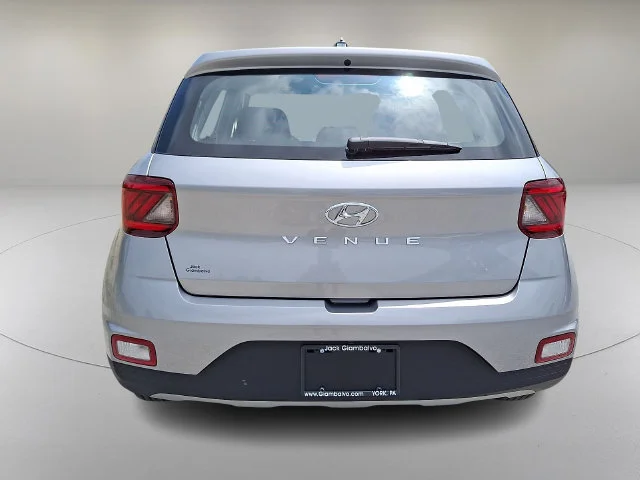 New 2026 Silver Hyundai SE image 6