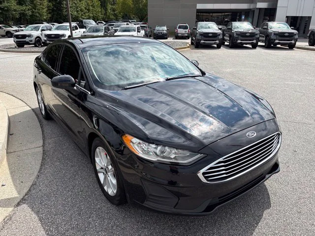 Used 2019 Black Ford SE image 2