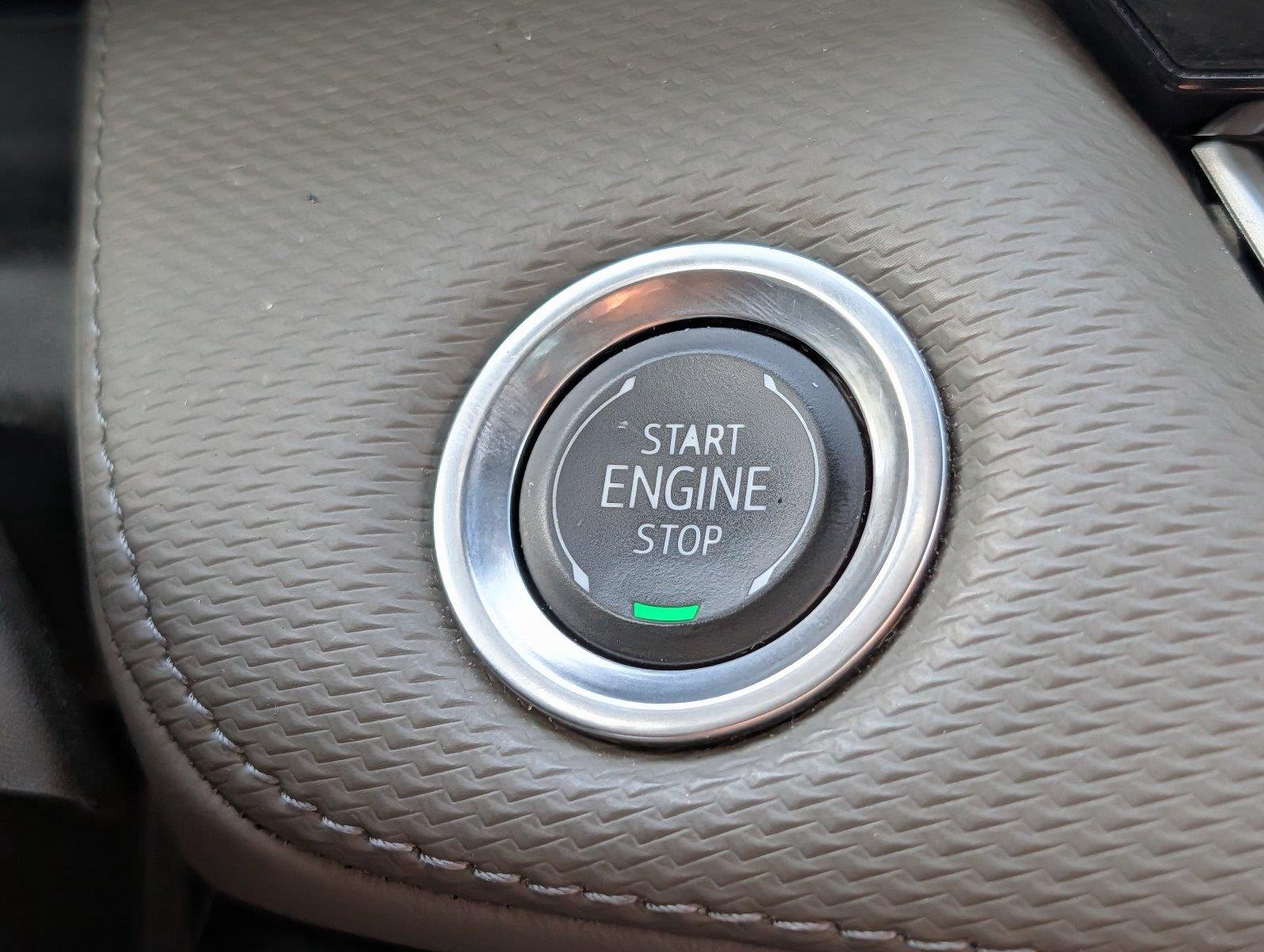 Used 2025 Sterling Gray Metallic Chevrolet LT image 27
