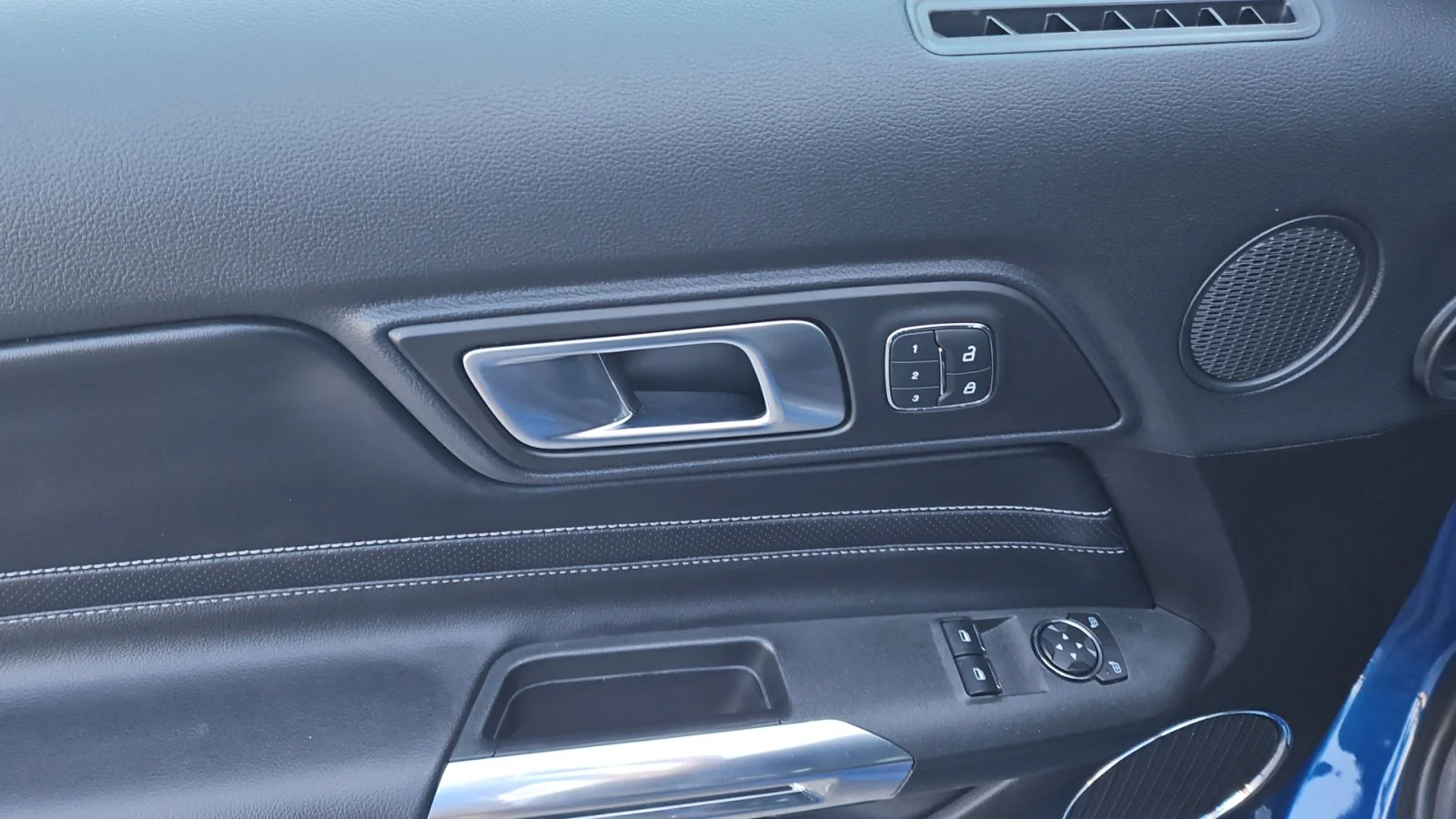 Used 2022 Blue Ford GT Premium image 11
