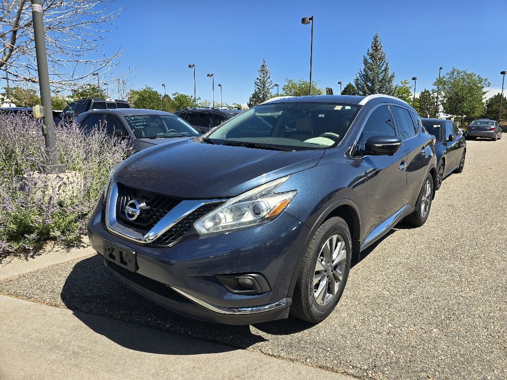 Used 2015 Arctic Blue Metallic Nissan SL image 13
