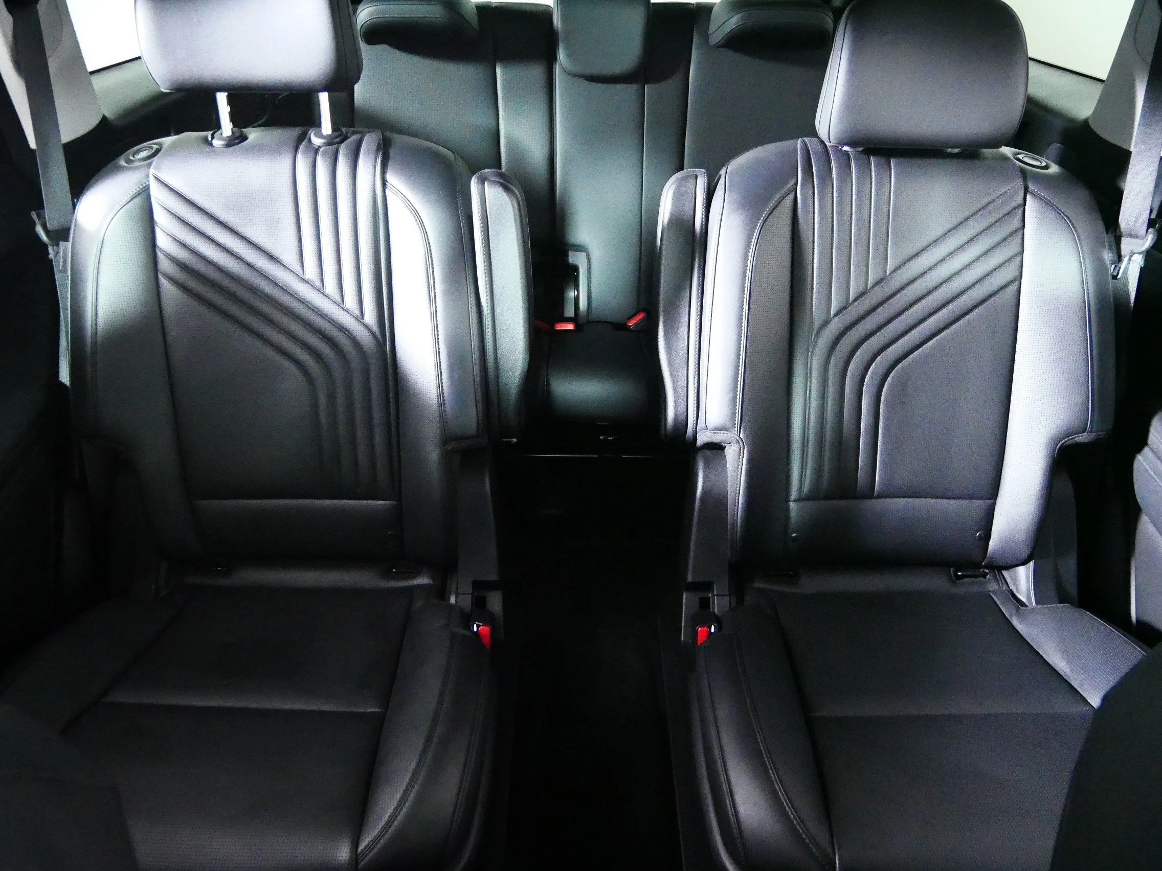 Used 2026 Typhoon Silver Metallic Hyundai SEL Convenience image 13