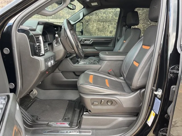 2024 GMC Sierra 2500HD AT4 - Photo 17