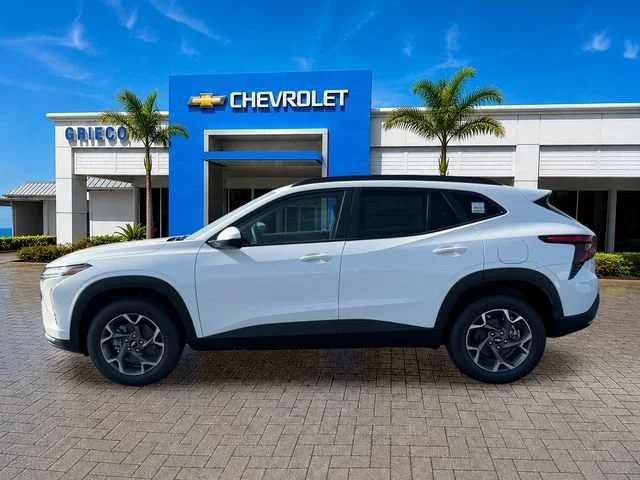 New 2026 Summit White Chevrolet LT image 4