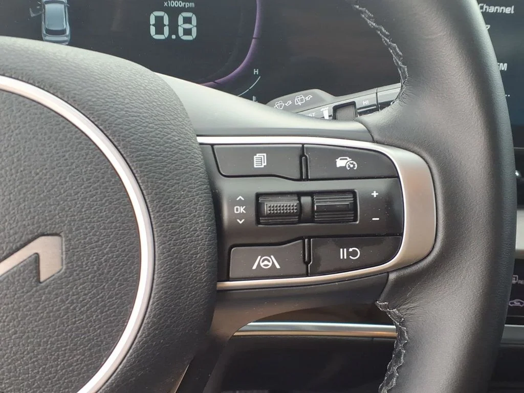 Used 2023 Blue Kia X-Line image 22