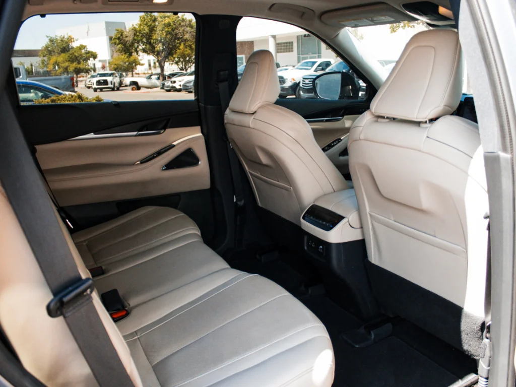 Used 2023 Moonbow Blue INFINITI SENSORY image 32