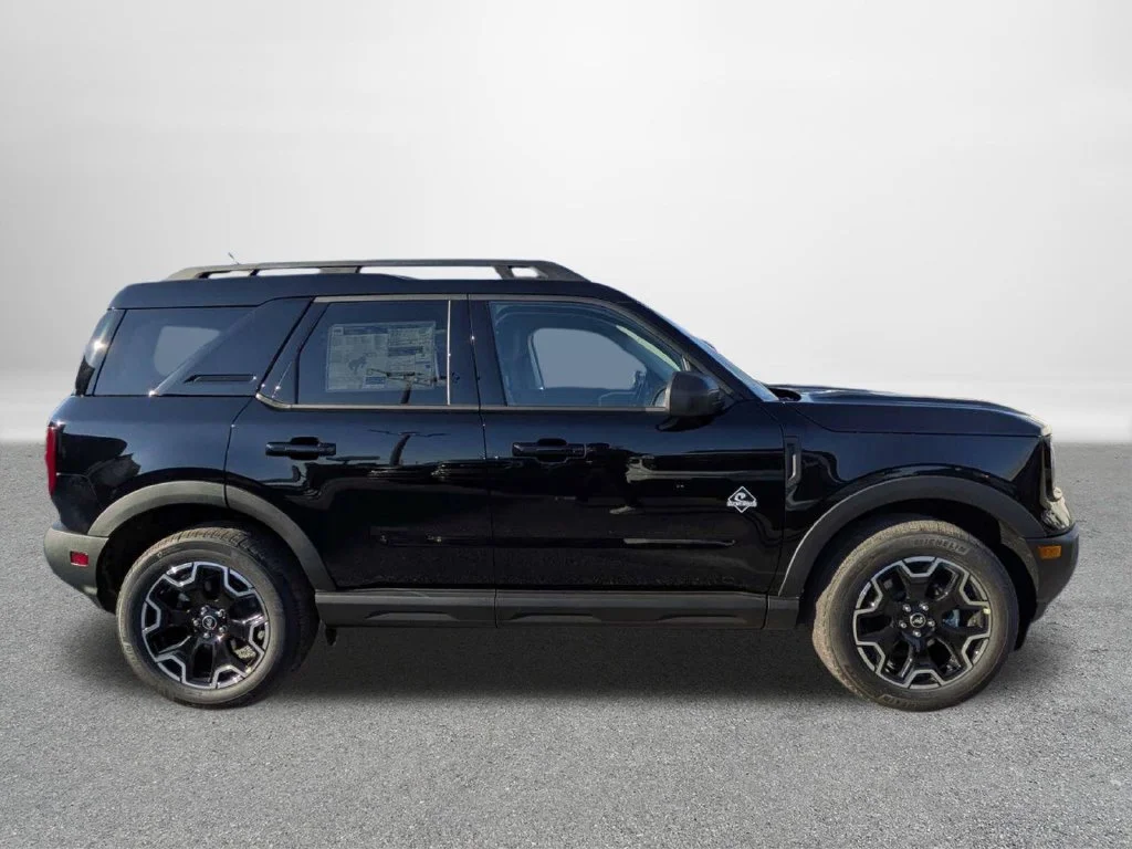 New 2026 Shadow Black Ford Outer Banks® image 2