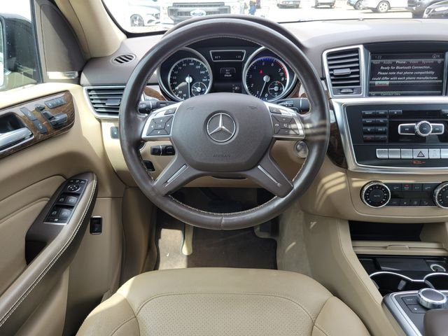 Used 2015 Black Mercedes-Benz ML 350 image 14