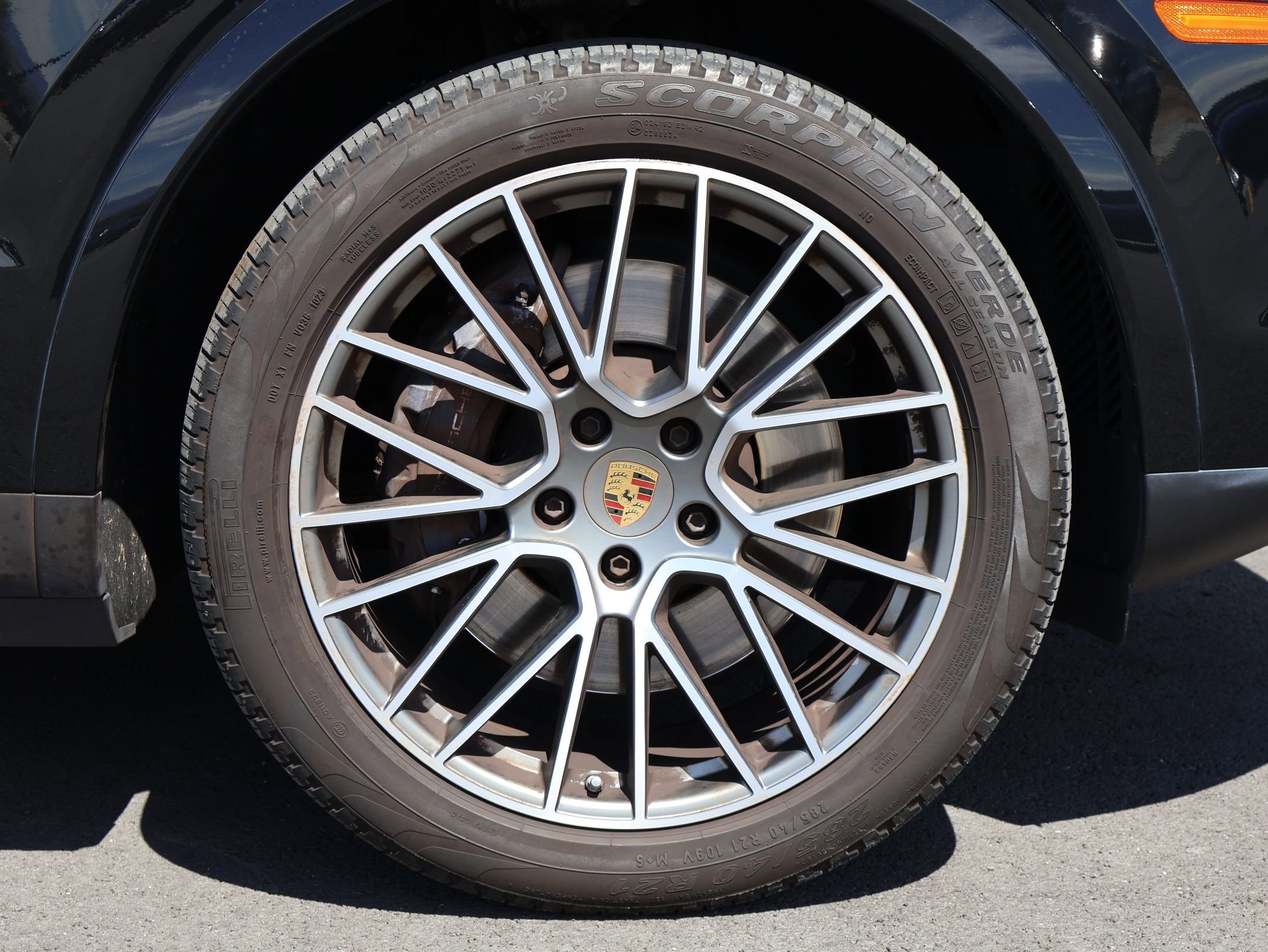 Certified Used 2023 Chromite Black Metallic Porsche Platinum Edition image 28