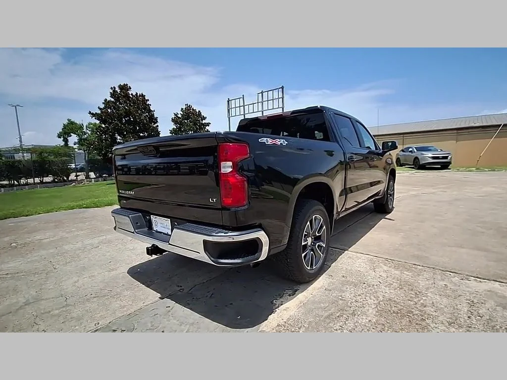 Used 2023 Black Chevrolet LT image 41